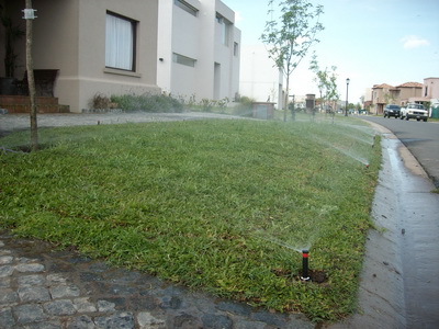 Barrio Santa Clara - Riego por Aspersi�n